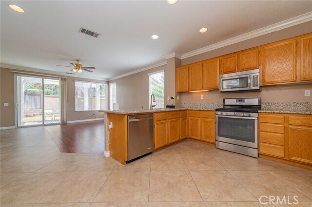 Building Photo - 14136 Visions Dr