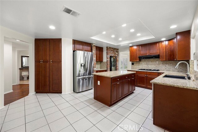 Building Photo - 4015 San Antonio Rd