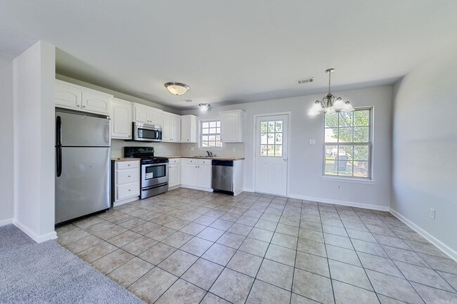 Building Photo - 2308 Red Baron Dr