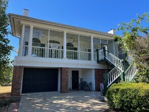 Building Photo - TIMBER COVE TOWNHOMES - Upstairs Unit - 1 ...
