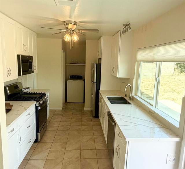 Building Photo - 6393 Viewpoint Ct
