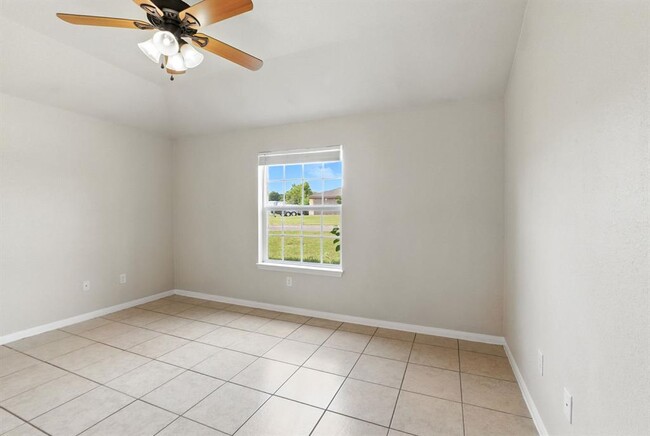 Building Photo - 1700 Tru Trail