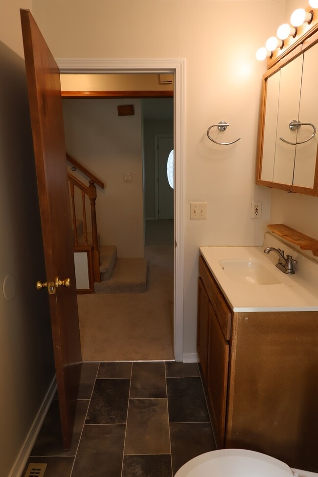 Building Photo - 4993 Vance
