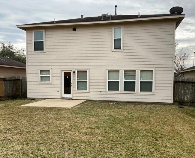 Building Photo - 17610 Manchester Point Ln