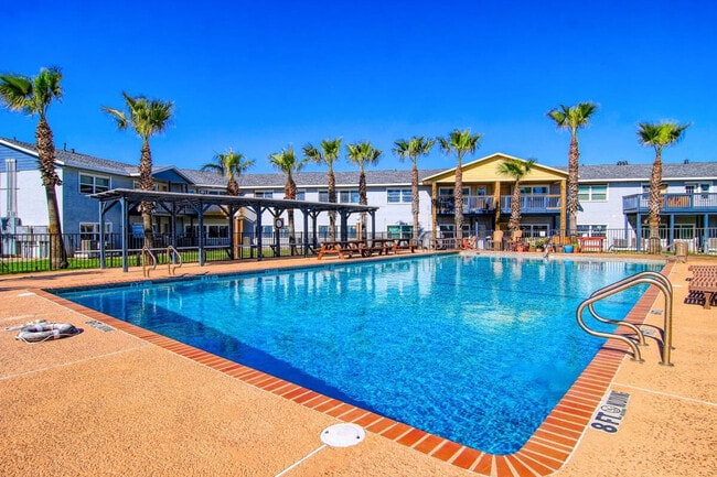 Building Photo - 602 Sea Breeze Ln