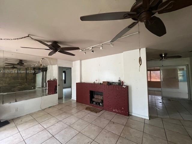 Building Photo - 3038 Arthur St