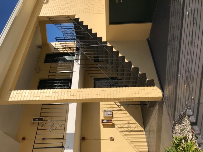 Building Photo - 2285 NE 172nd St