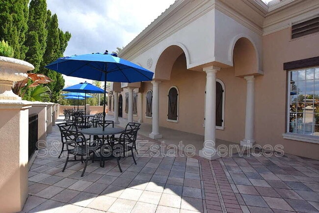 Building Photo - 3953 Aquilla Dr