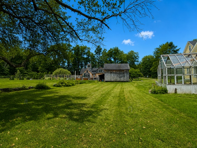 Building Photo - 872 Grassy Brook Rd