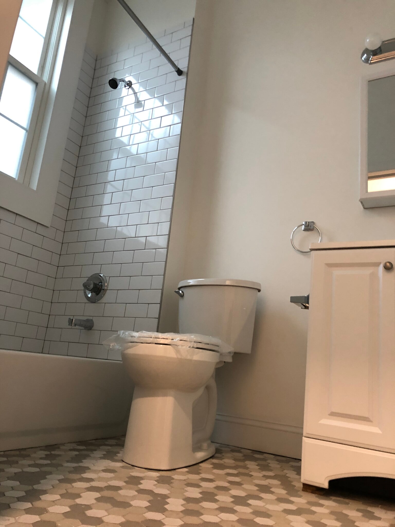 Building Photo - 361 Belleville Ave