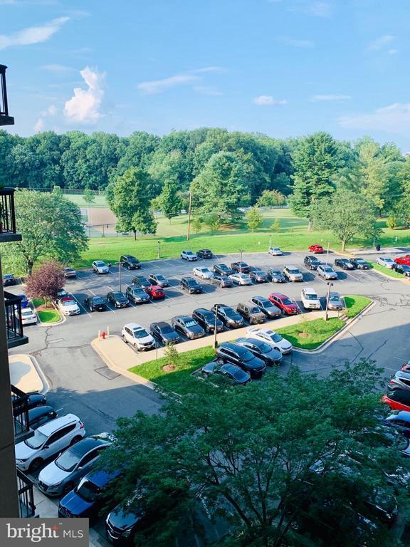 Building Photo - 7401 Westlake Terrace