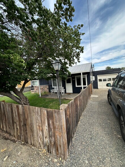 Building Photo - 1007 N 15th St