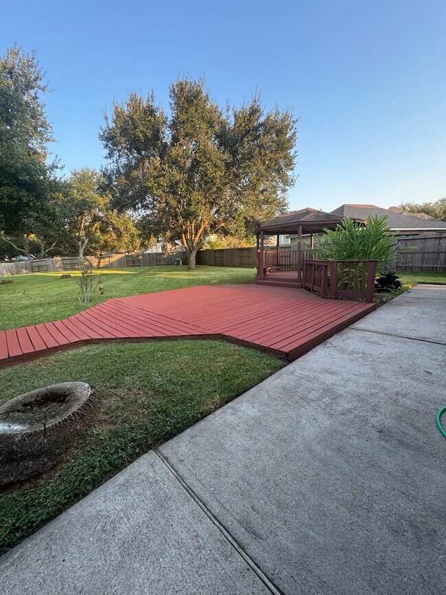 Building Photo - 8230 Falling Water Ct