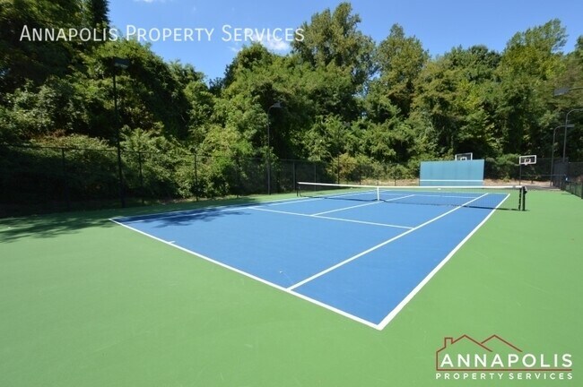 Building Photo - 3759 Glebe Meadow Way