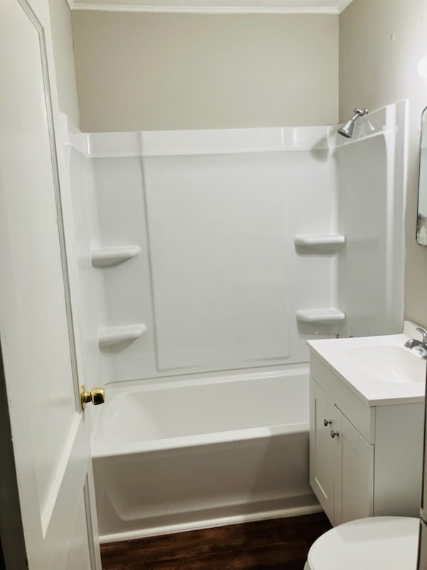 Building Photo - 2633 Knox Ave