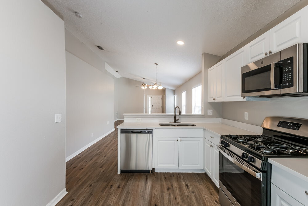 Building Photo - 810 Cape Cod Cir