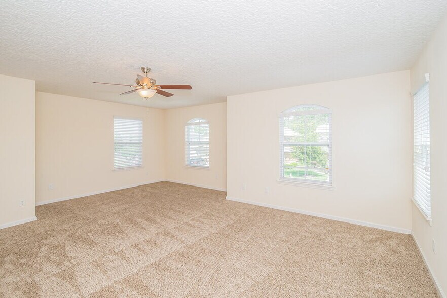 Building Photo - 451 Forest Meadow Ln