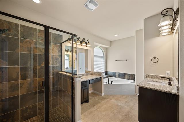 Building Photo - 12585 Princess Dr