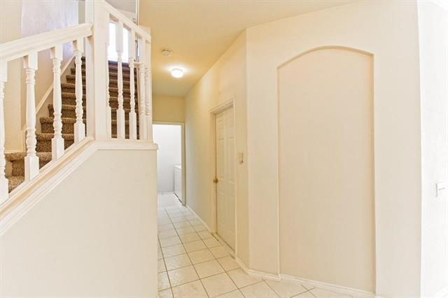 Building Photo - 8713 Somerville Way
