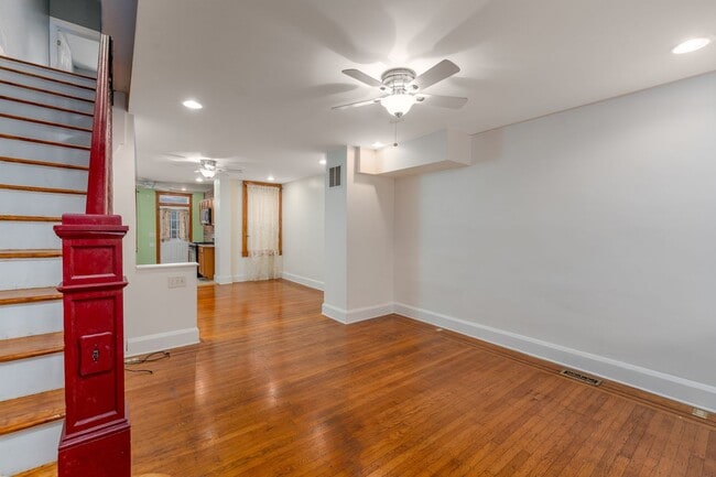 Building Photo - 3-Bedroom, 2-Bathroom in Brewers Hill