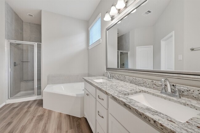 Building Photo - 16226 Rattlesnake Run Trl