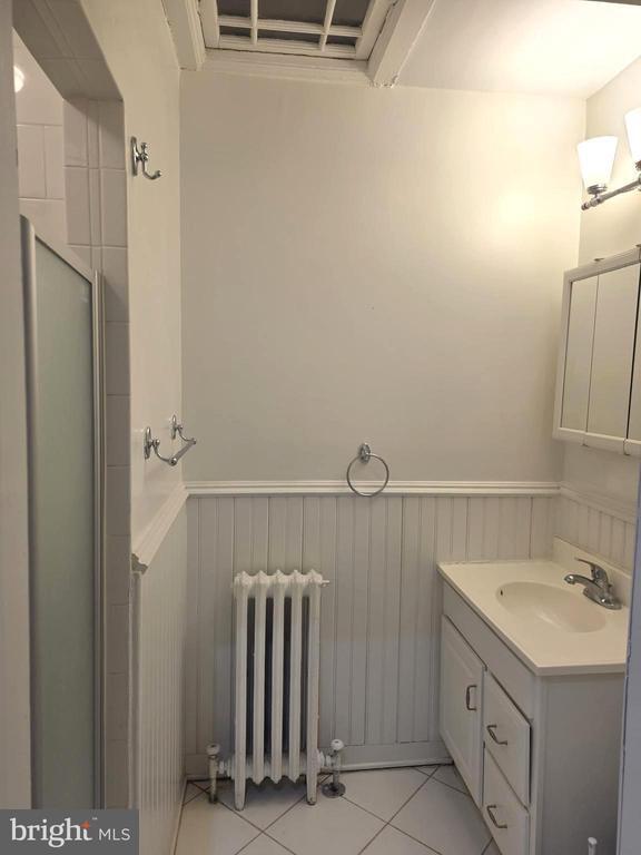 Building Photo - 1513 Van Buren St NW