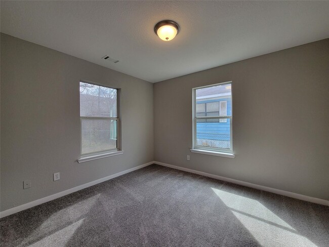 Building Photo - 617 Avenue I