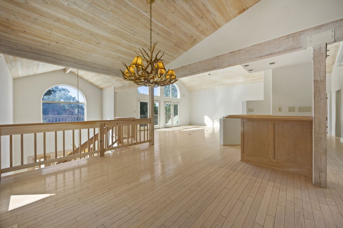 Building Photo - 29861 Greenwater Dr