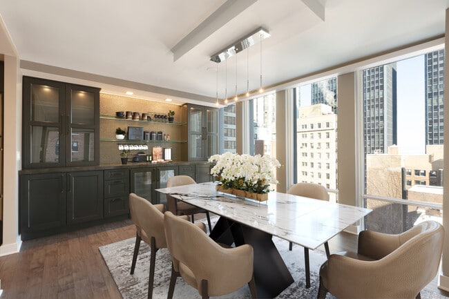 Building Photo - 200 E Delaware Pl