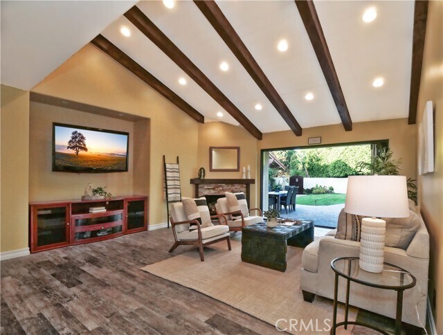 Building Photo - 30256 Avenida Selecta