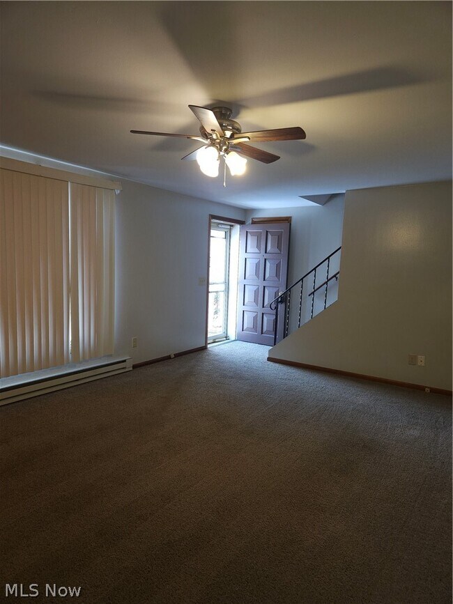 Building Photo - 525 S Marion Ave