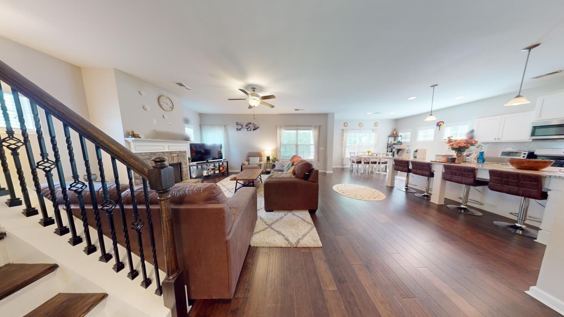 Building Photo - Very Well Maintained Home in East Richland S/D