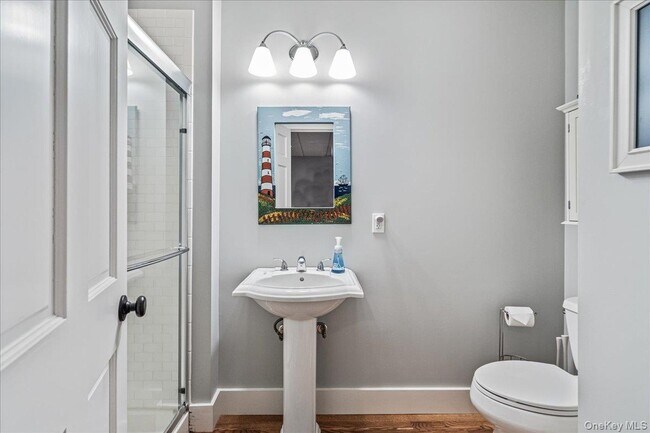 Building Photo - 60 Lilac Rd