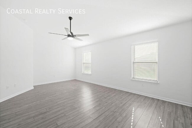 Building Photo - 146 Old Canoe Ln