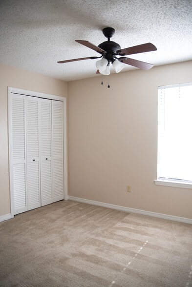 Building Photo - 7091 Perkins Place Ct