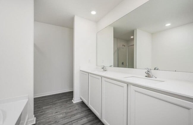 Building Photo - 5236 Imagination Dr