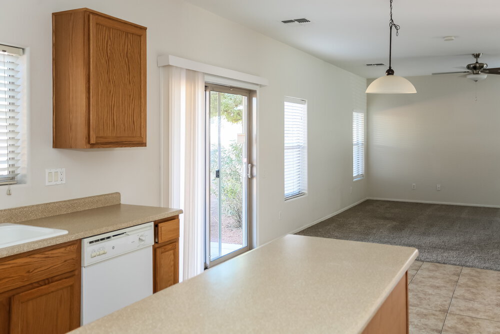 Building Photo - 9420 W Hubbell St