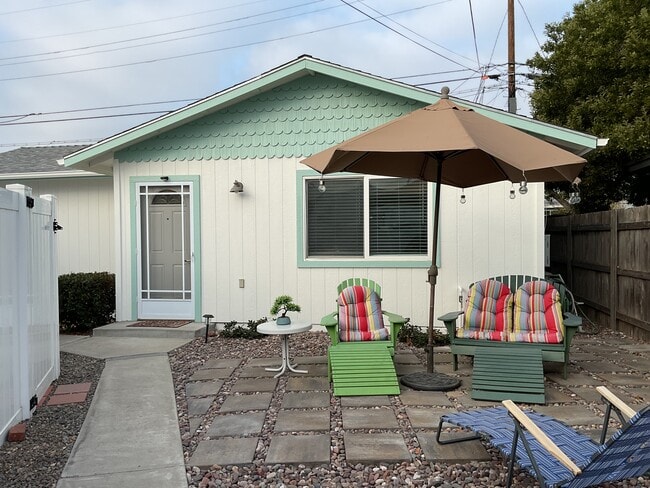 Primary Photo - 4338 33rd St