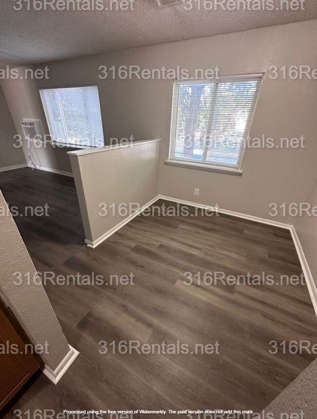 Building Photo - $745 - COMING SOON! Accepting SECTION 8/ Housing Voucher 3 bedroom / 1 bathroom - Remodeled Apart...