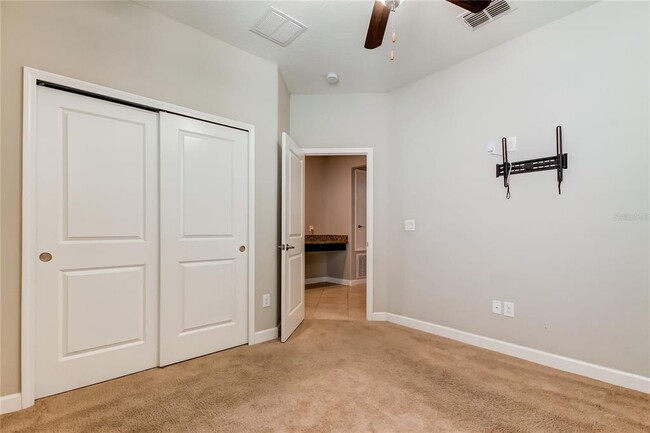 Building Photo - 11024 Little Blue Heron Dr