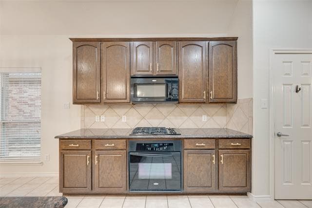 Building Photo - 9530 Park Garden Dr