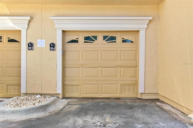 Building Photo - 2739 Via Capri