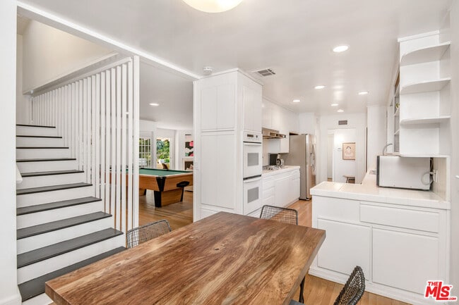 Building Photo - 16849 Adlon Rd