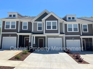 Building Photo - 113 Shager Pl
