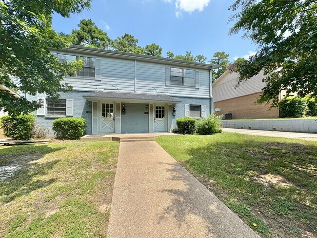 Primary Photo - Delmar Dr. 2514/2516