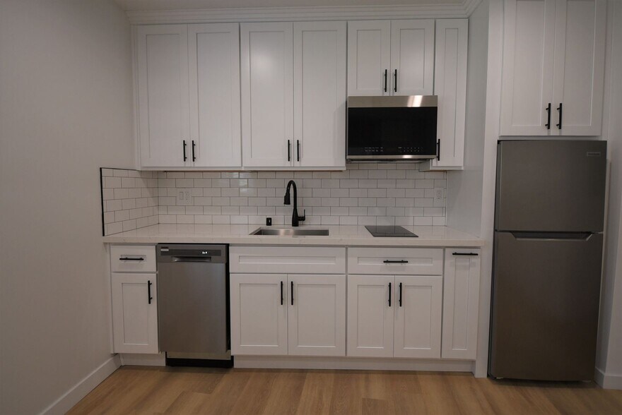 Building Photo - 4201 Arch Dr