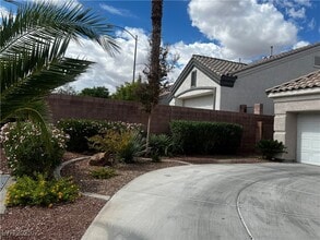 Building Photo - 9688 Emeraude Ave