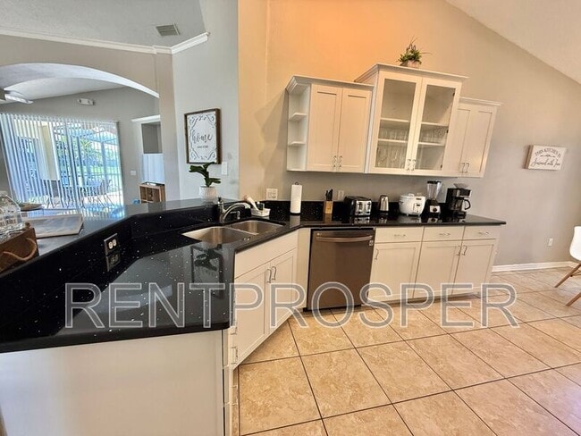 Building Photo - 600 Eagle Pointe S