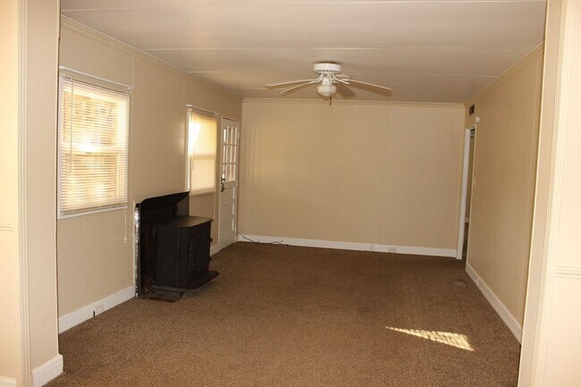 Building Photo - PRELEASING for AUGUST! Walk to Ball State! Spacious 4BR with Fenced Yard & Garage