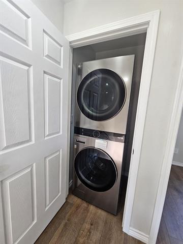 Building Photo - 6152 Brocks Ln